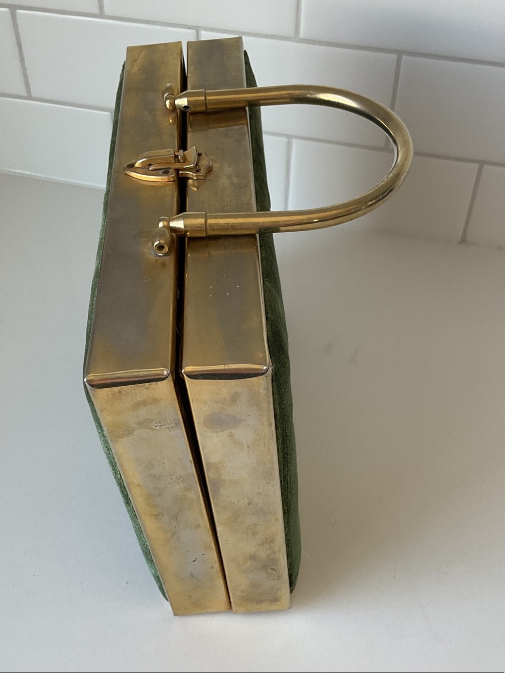Vintage STYLECRAFT of Miami Gold Metal & Green Velvet Mid-Century Box Handbag - Picture 3 of 16